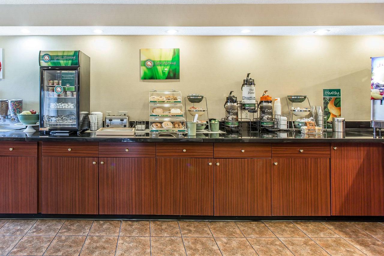 Quality Inn Greenville Near University - thumb 15