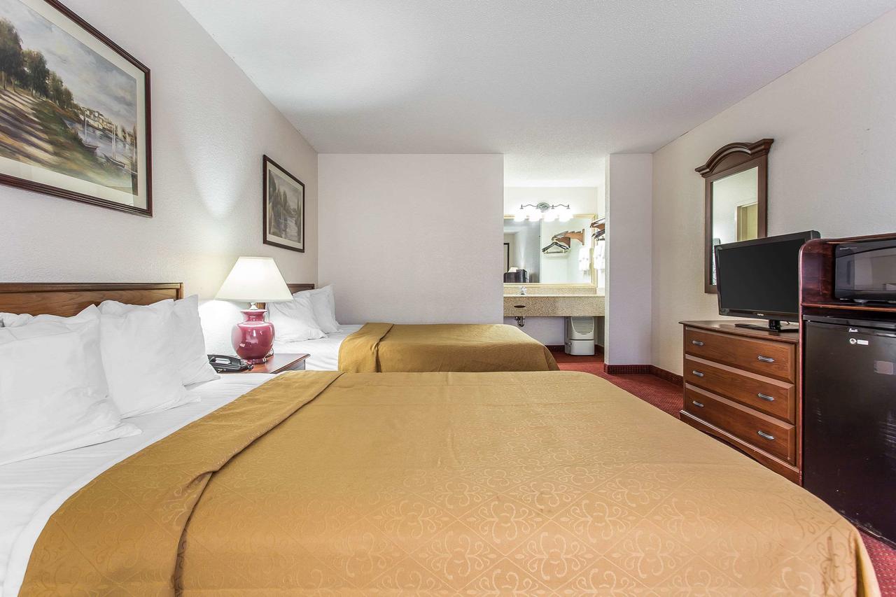 Quality Inn Greenville Near University - thumb 2