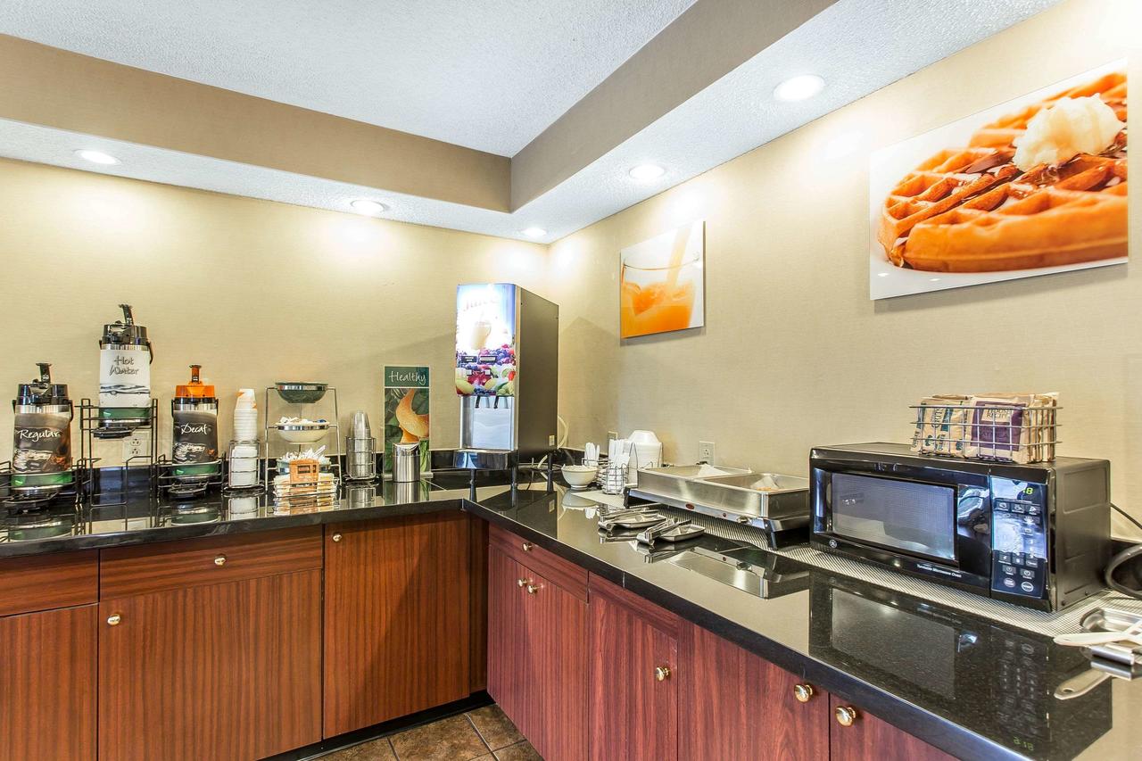 Quality Inn Greenville Near University - thumb 14