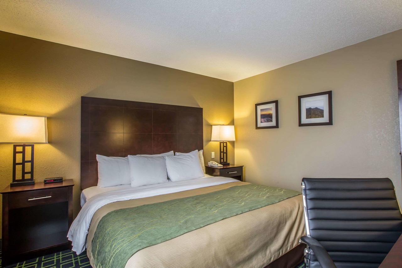 Comfort Inn Franklin - thumb 6