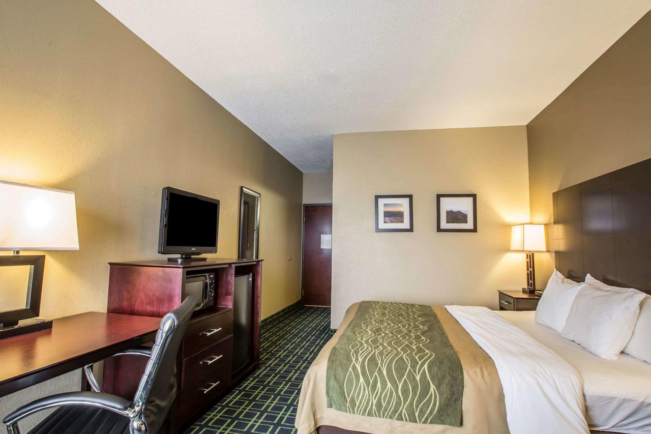 Comfort Inn Franklin - thumb 5