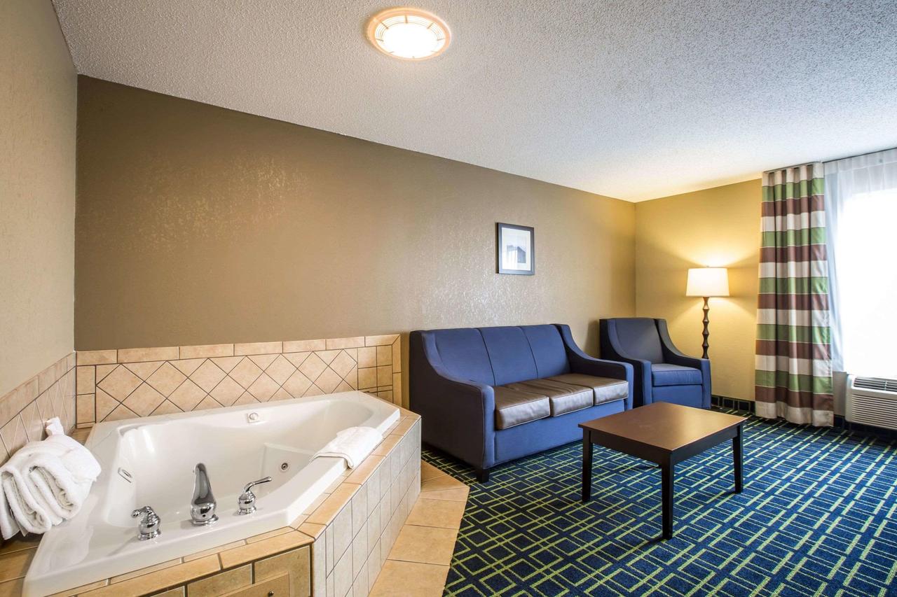Comfort Inn Franklin - thumb 19