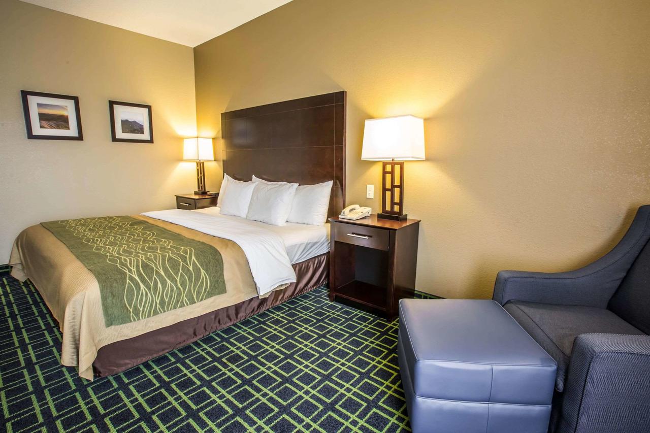 Comfort Inn Franklin - thumb 16