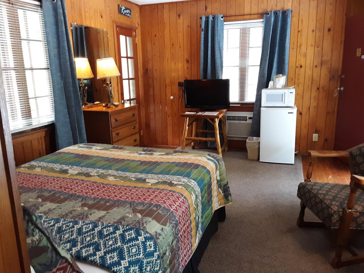 The Evening Shade River Lodge And Cabins - thumb 37