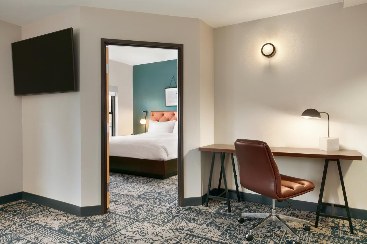 Four Points By Sheraton Raleigh Arena - thumb 18