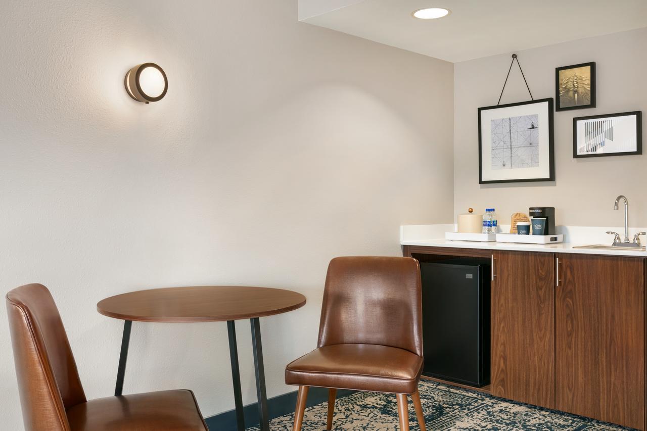 Four Points By Sheraton Raleigh Arena - thumb 15