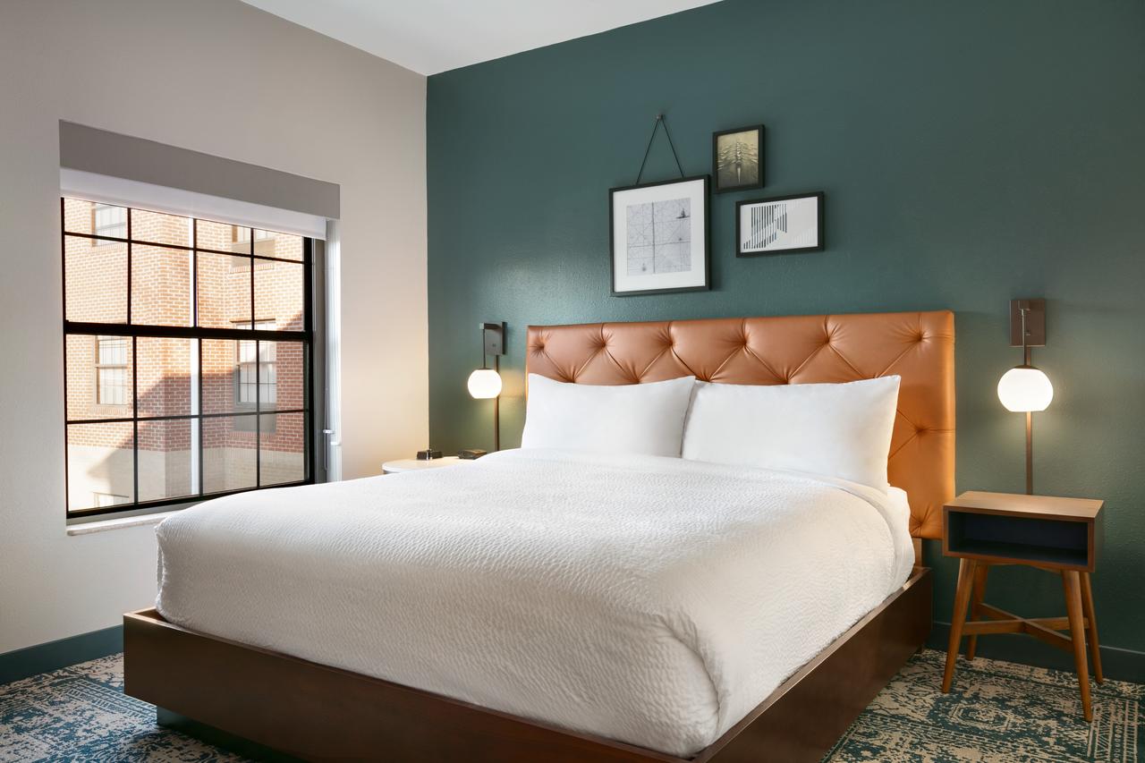 Four Points By Sheraton Raleigh Arena - thumb 0