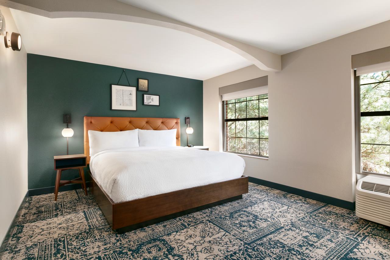 Four Points By Sheraton Raleigh Arena - thumb 12