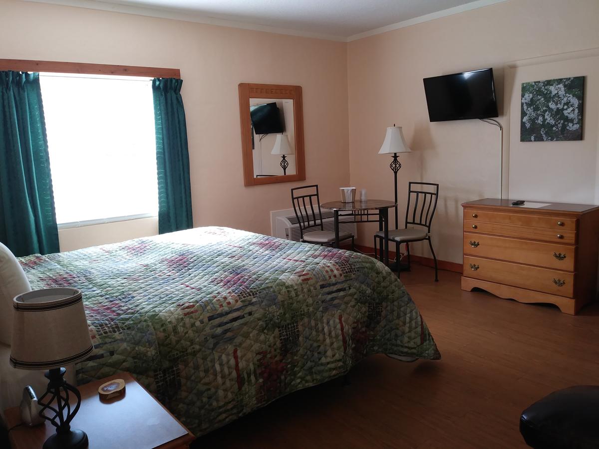 Riverbend Lodging - thumb 7
