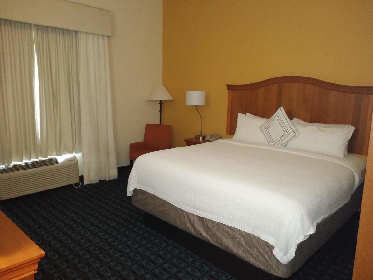 Fairfield Inn & Suites Greensboro Wendover - thumb 8