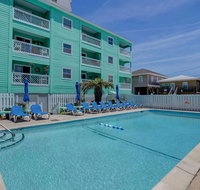 We're RIGHT Next to the Boardwalk! It's Still HOT! What are you WAITING for!? - USA Accommodation