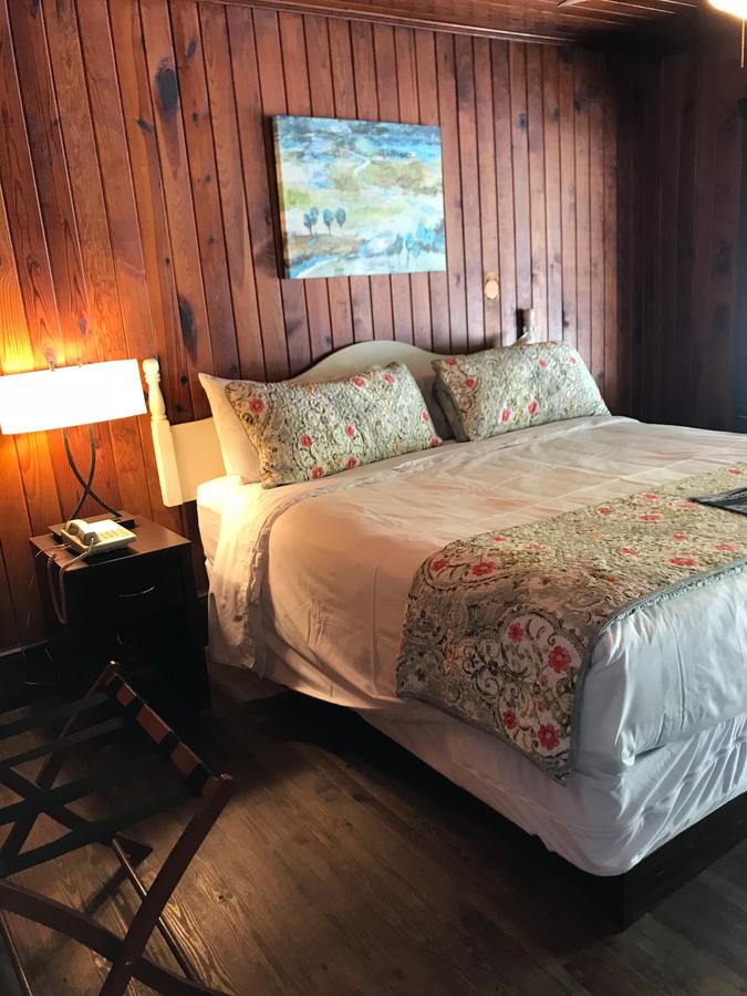 Riverside Lodge At Chimney Rock - thumb 7