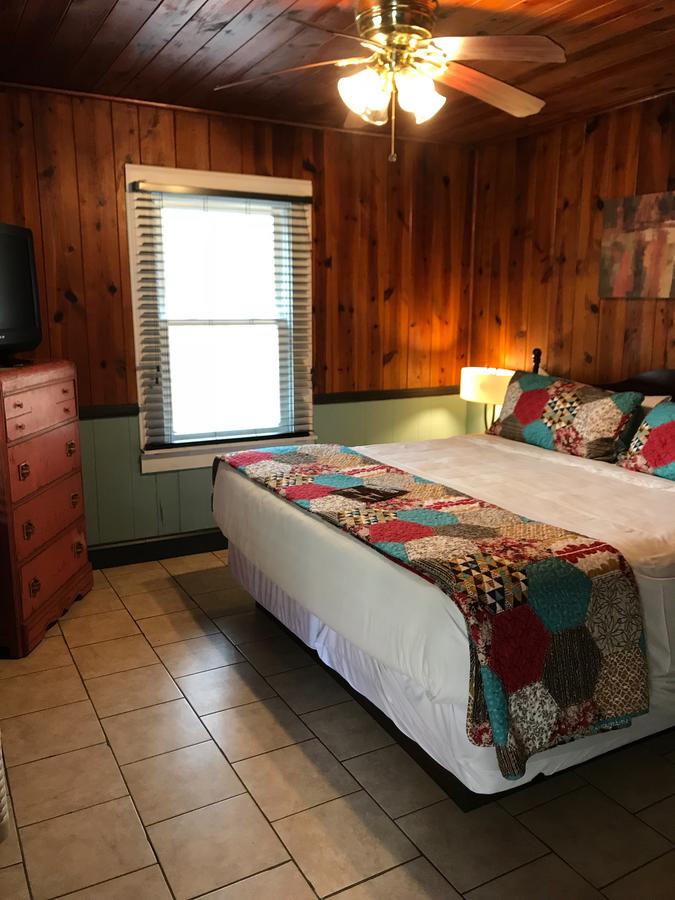Riverside Lodge At Chimney Rock - thumb 34