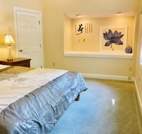 Downtown Tree House Nearest to Football Stadium - Tourism Bookings