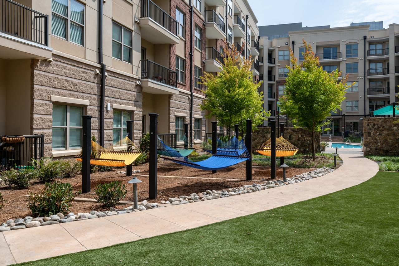 Stay Alfred On Trade Street - thumb 17