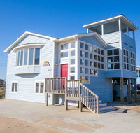 4080 - Betcha Like It - Tourism Bookings