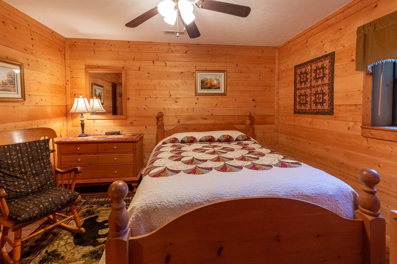 3 Bed 2 Bath Vacation Home In Bryson City - thumb 9