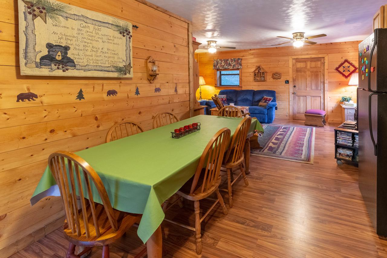 3 Bed 2 Bath Vacation Home In Bryson City - thumb 6
