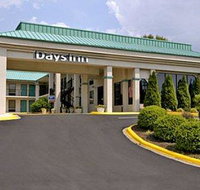 Days Inn by Wyndham Hendersonville - Tourism Bookings