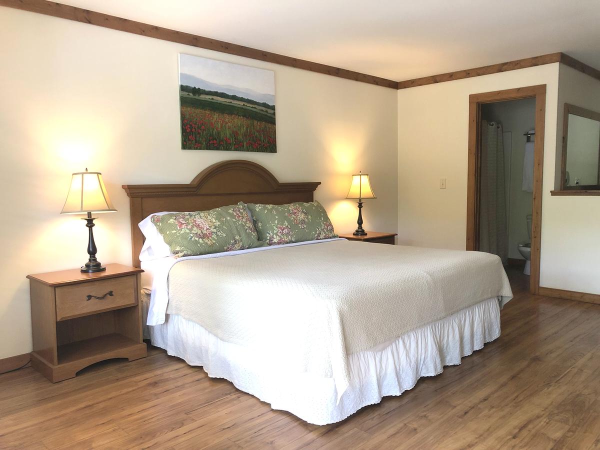 Cashiers Village Inn - thumb 23