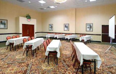 Hampton Inn & Suites Wilson I-95 - thumb 11