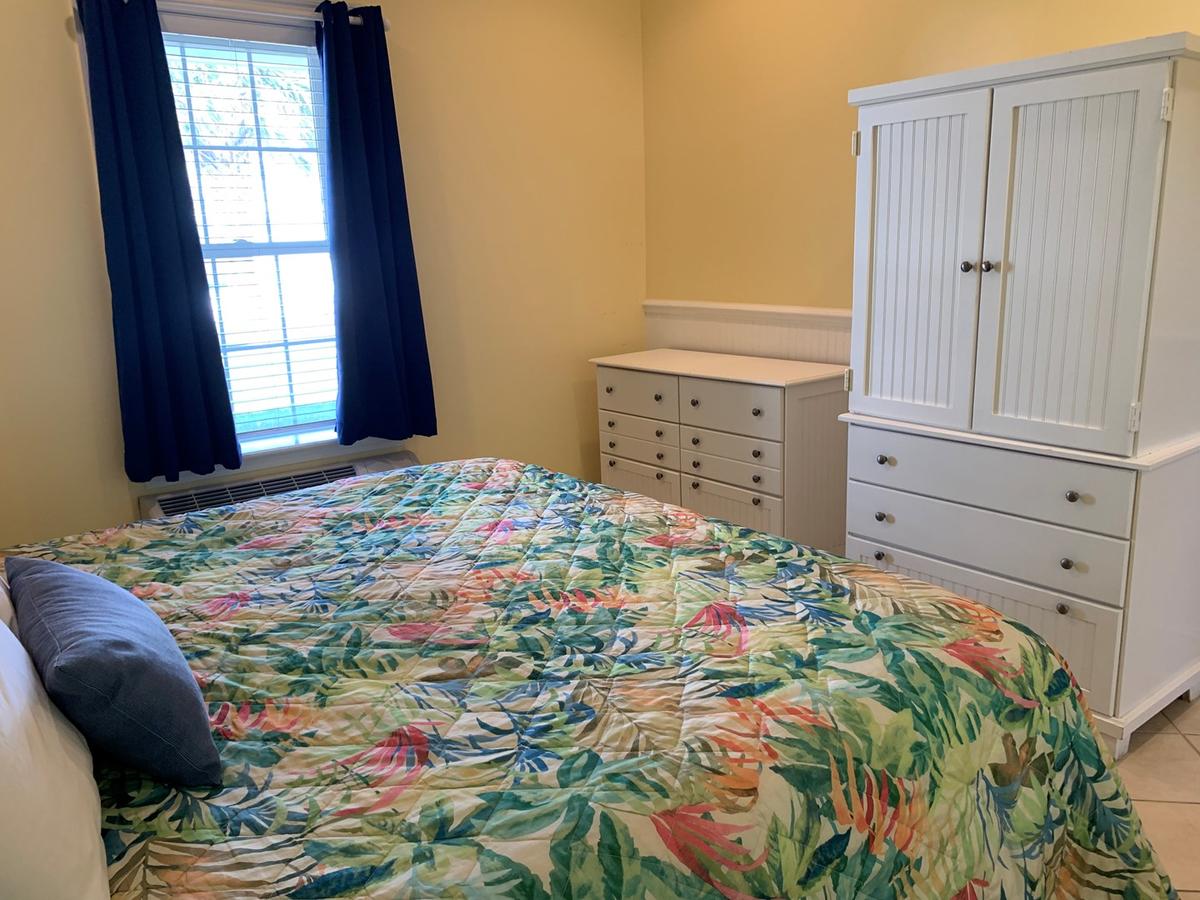 3 Room King Suite-Unit 501 - thumb 3