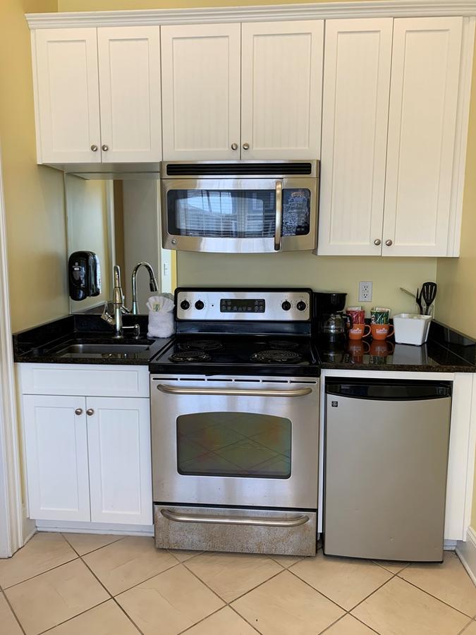 3 Room King Suite-Unit 501 - thumb 9