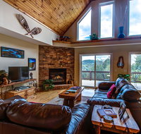 4 Bears Lodge Home - USA Accommodation