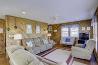 4004 - Family Feud Hotels Santiago