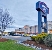 Hampton Inn Hendersonville - Tourism Bookings