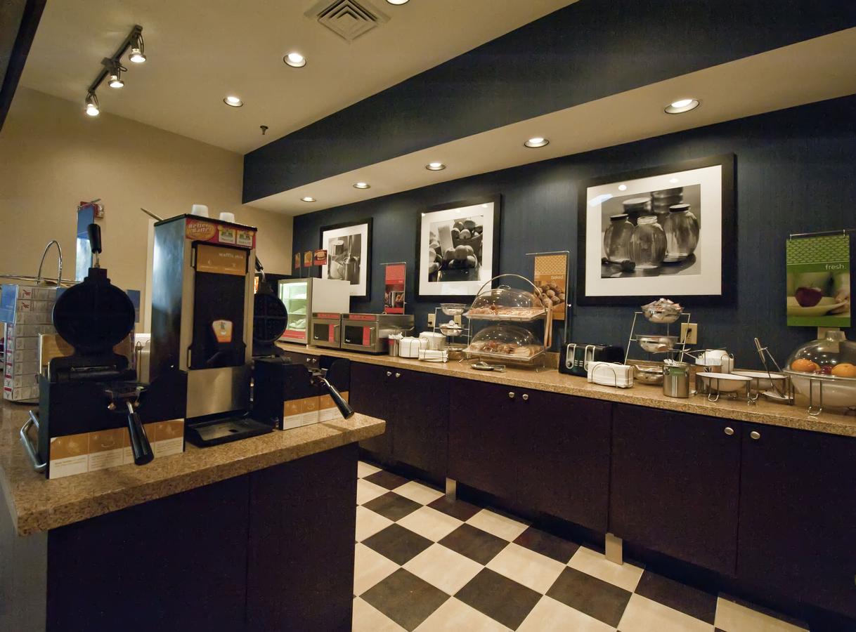 Hampton Inn & Suites Wilmington/Wrightsville Beach - thumb 17