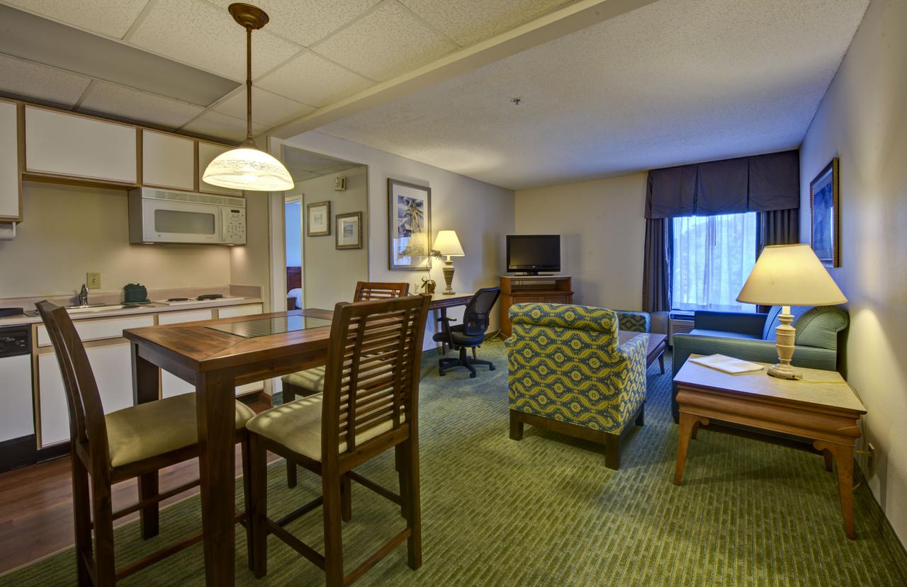 Hampton Inn & Suites Wilmington/Wrightsville Beach - thumb 40