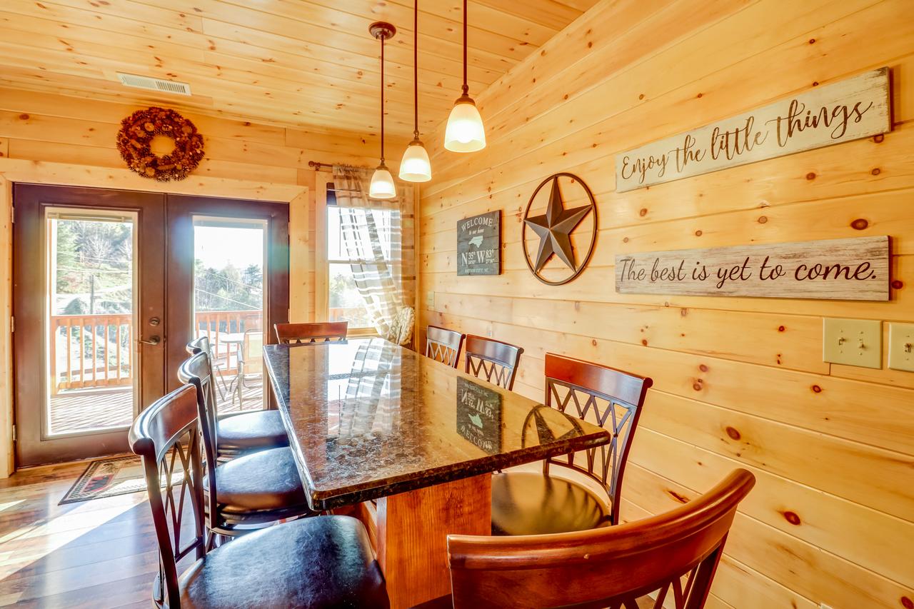 4 Bed 3 Bath Vacation Home In Bryson City - thumb 12