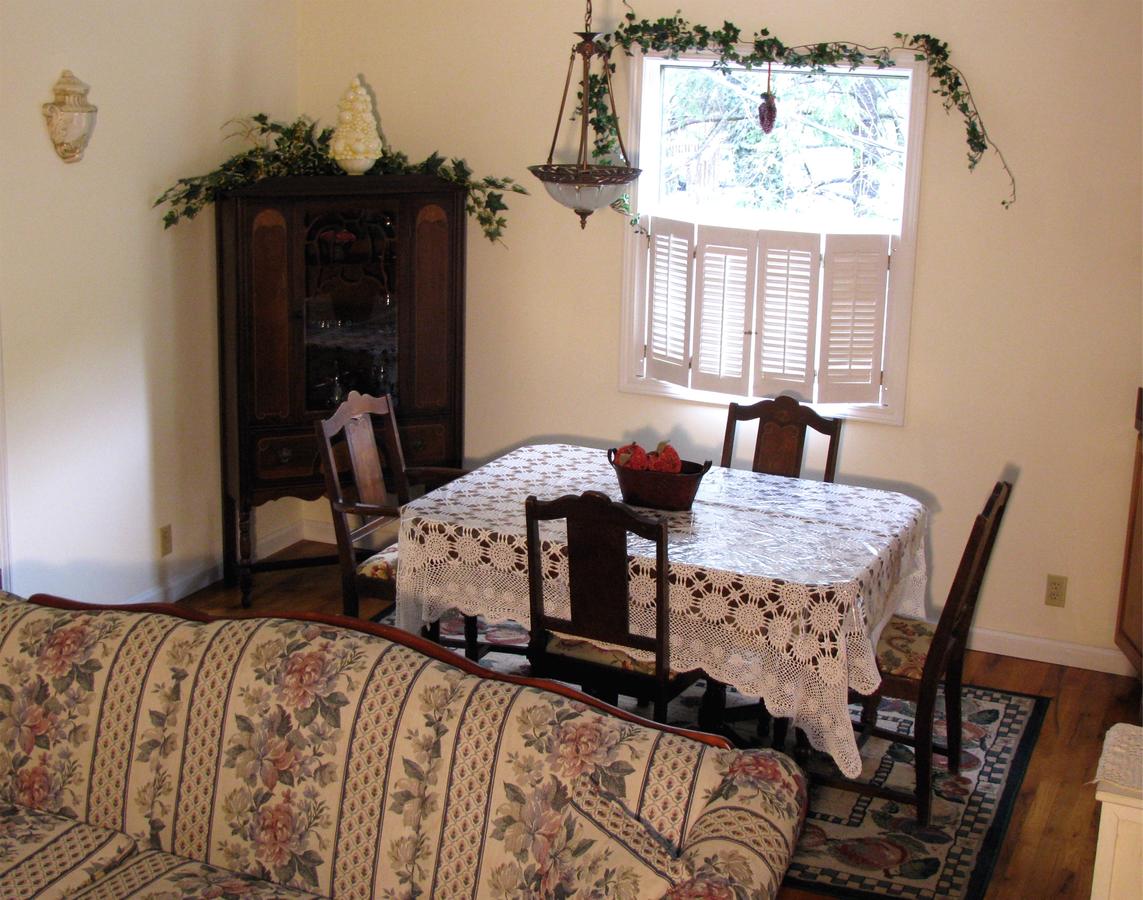 Chimney Rock Inn & Cottages - thumb 29