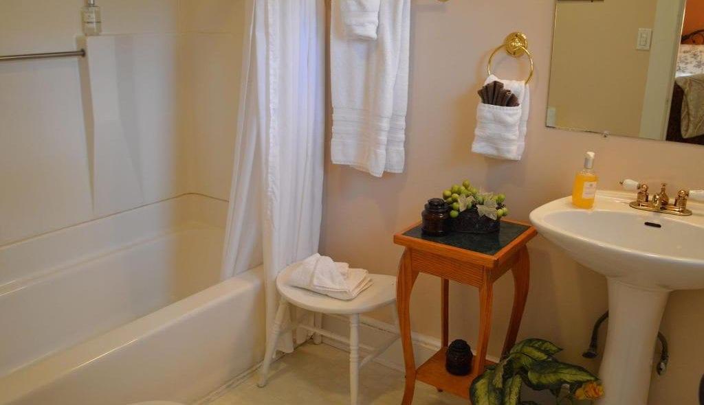 Red Rocker Inn - thumb 12