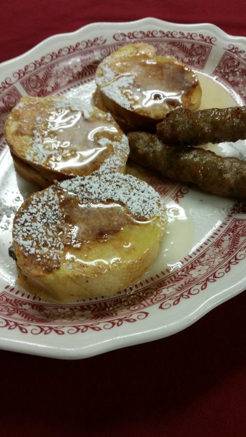 Red Rocker Inn - thumb 2