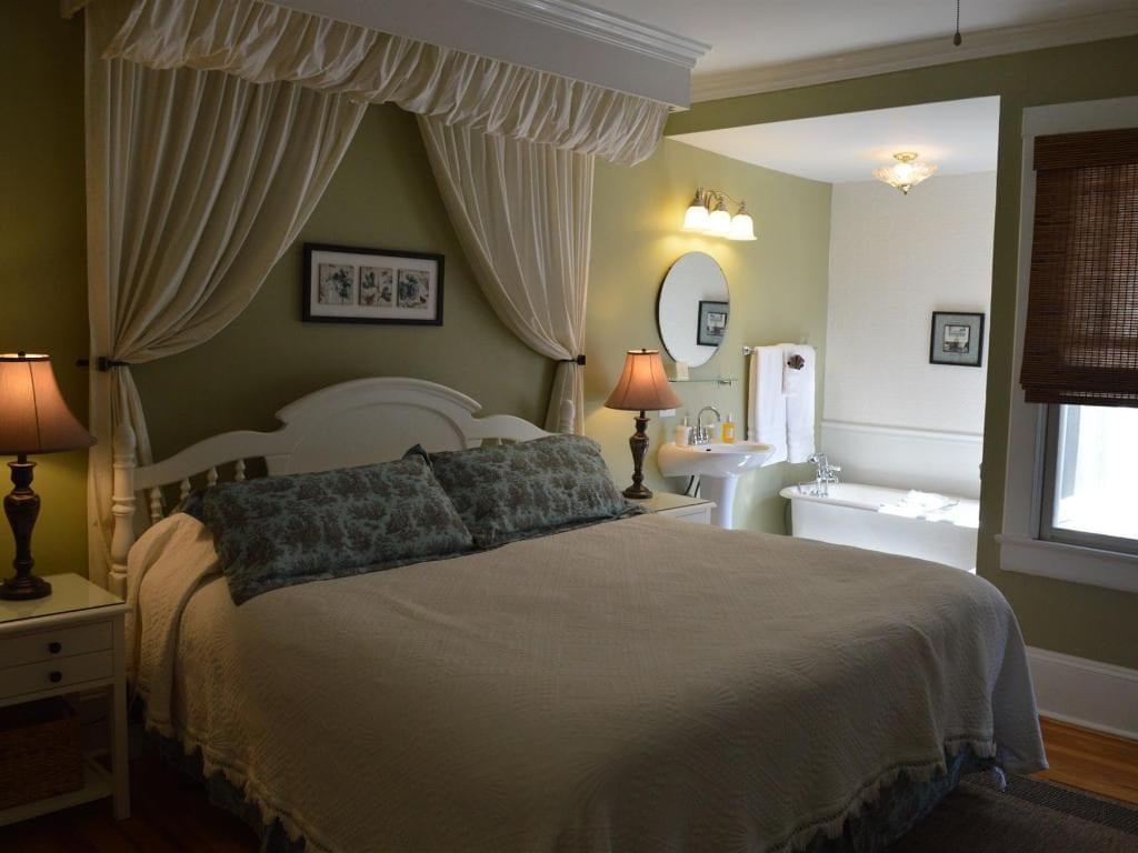 Red Rocker Inn - thumb 34