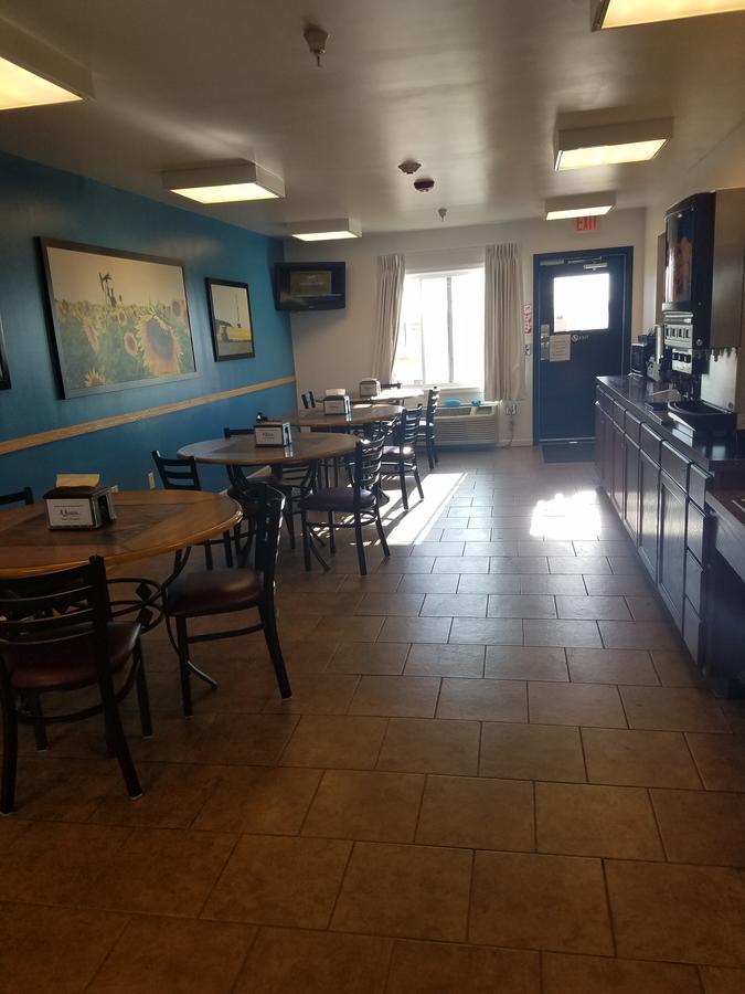 Mobile Motel Williston - thumb 19