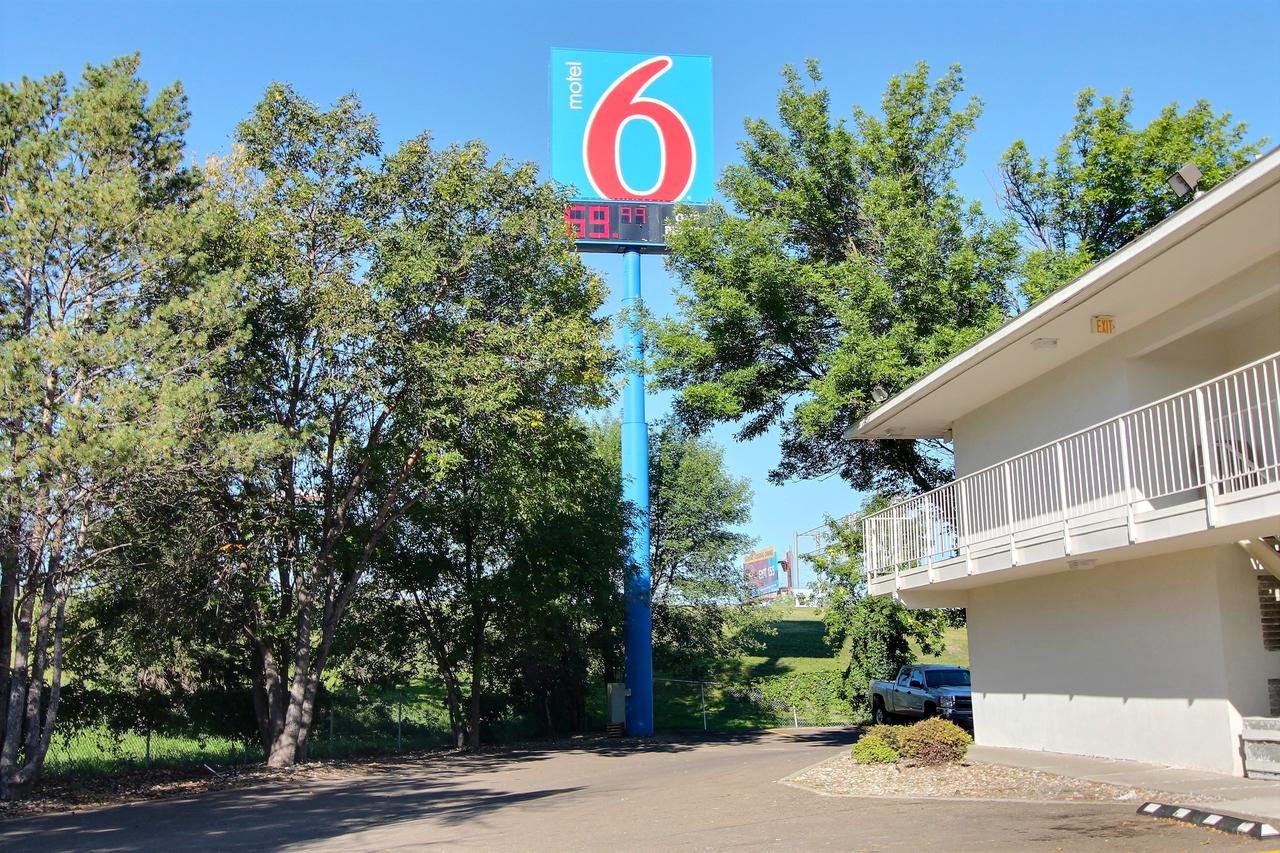 Motel 6 Bismarck - thumb 1