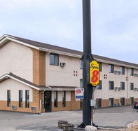 Super 8 by Wyndham Bismarck - Tourism Bookings