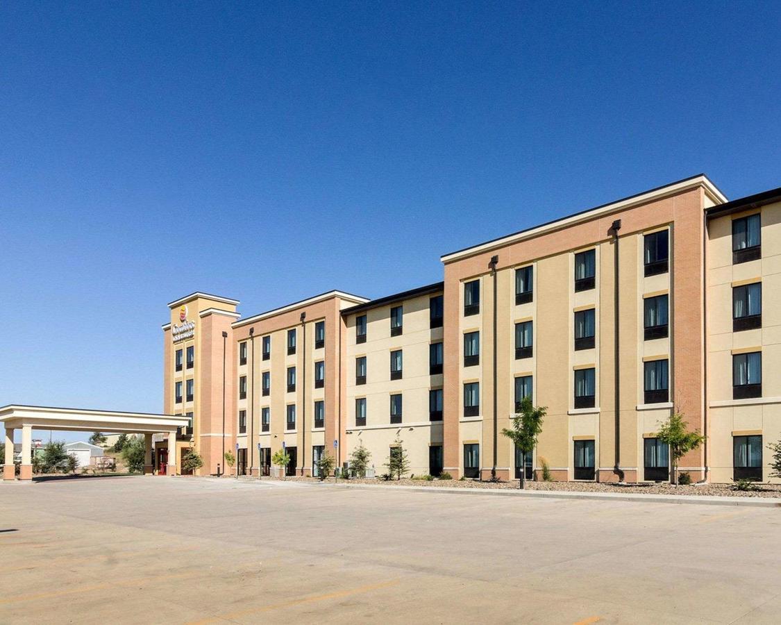 Comfort Inn & Suites Watford City - thumb 0