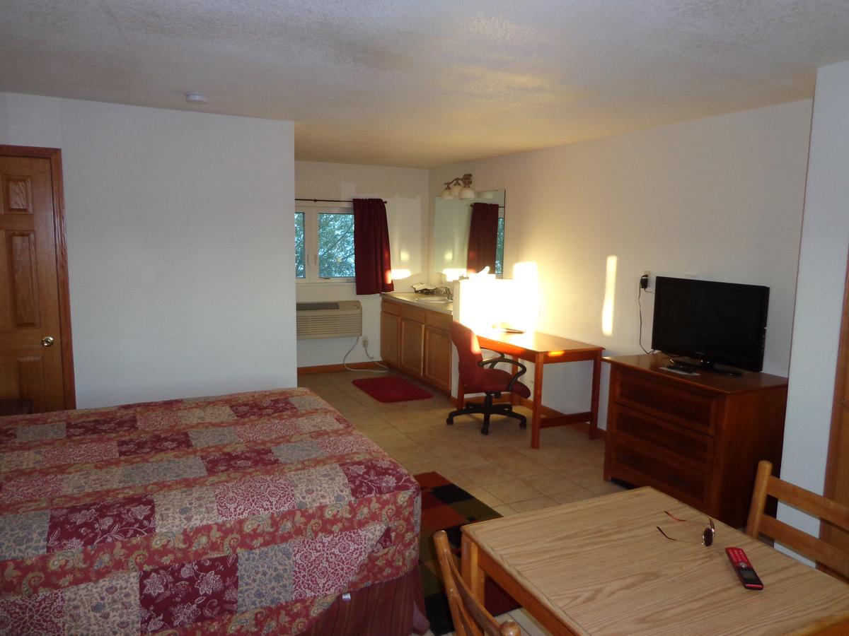 El-Vu Motel - thumb 9