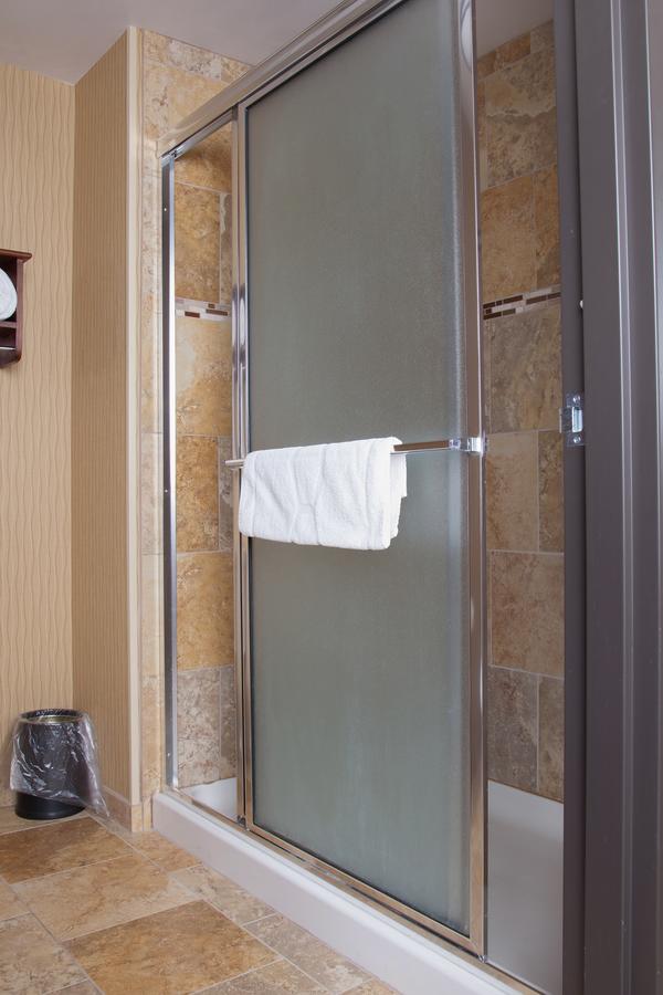 Hampton Inn & Suites Dickinson ND - thumb 3