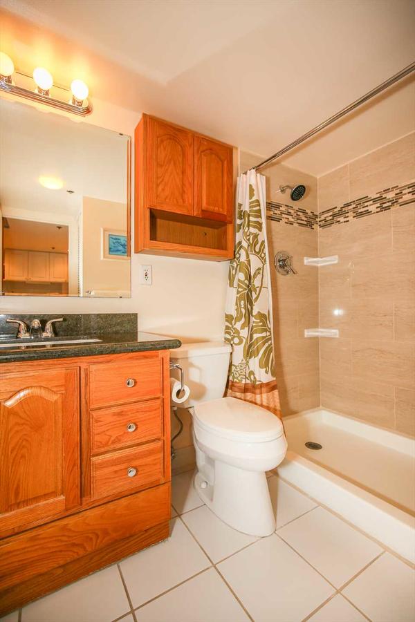 Ilikai 1038 Ocean Condo - thumb 0