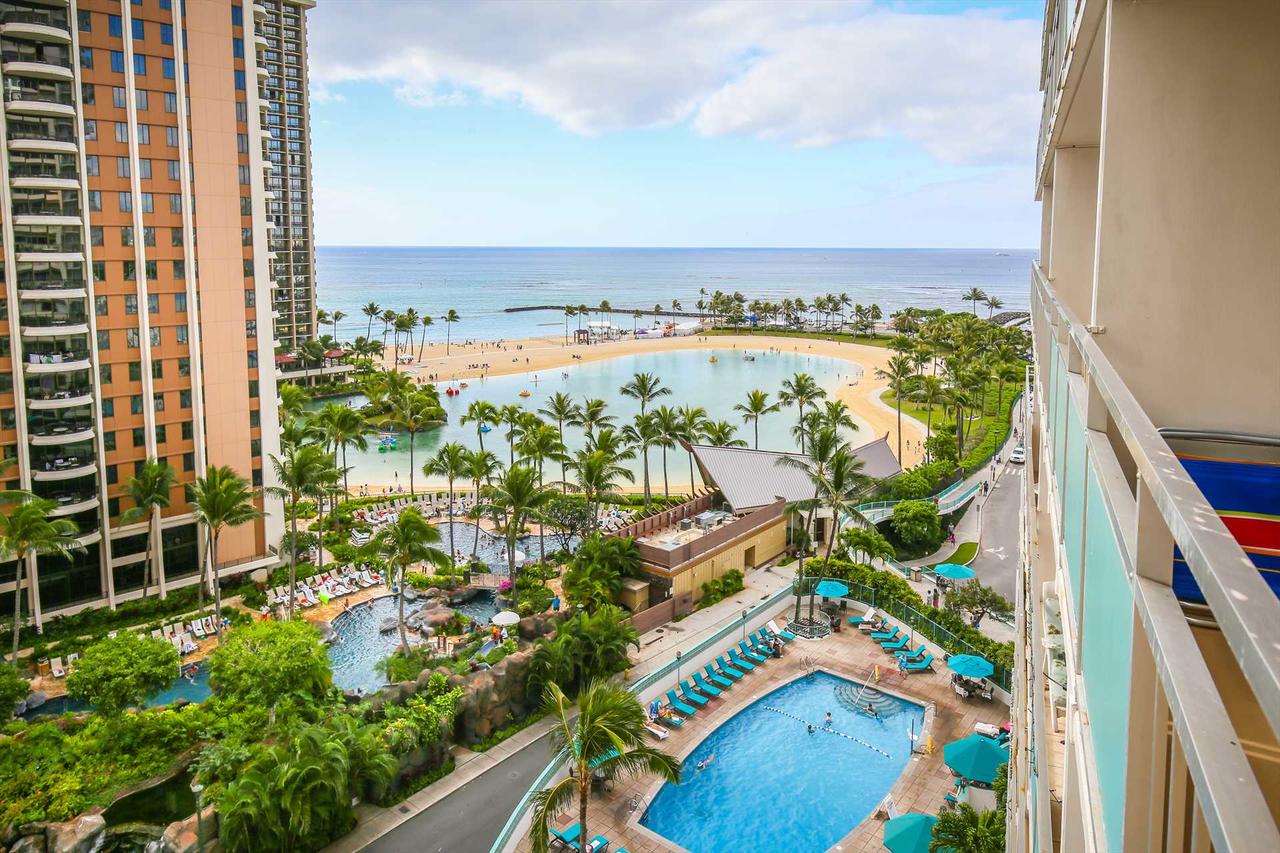 Ilikai 1038 Ocean Condo - thumb 5