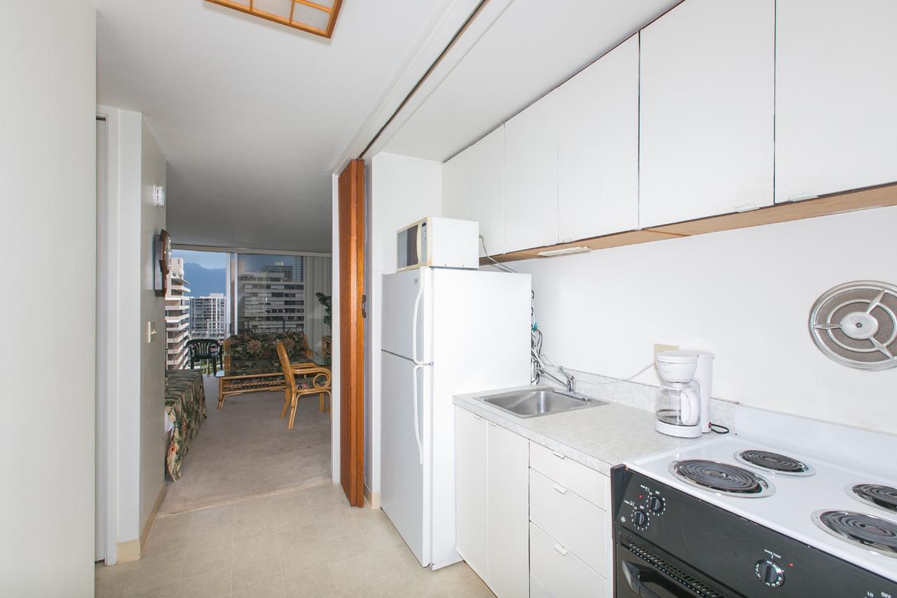 Ilikai Marina 1495 City View Studio - thumb 1