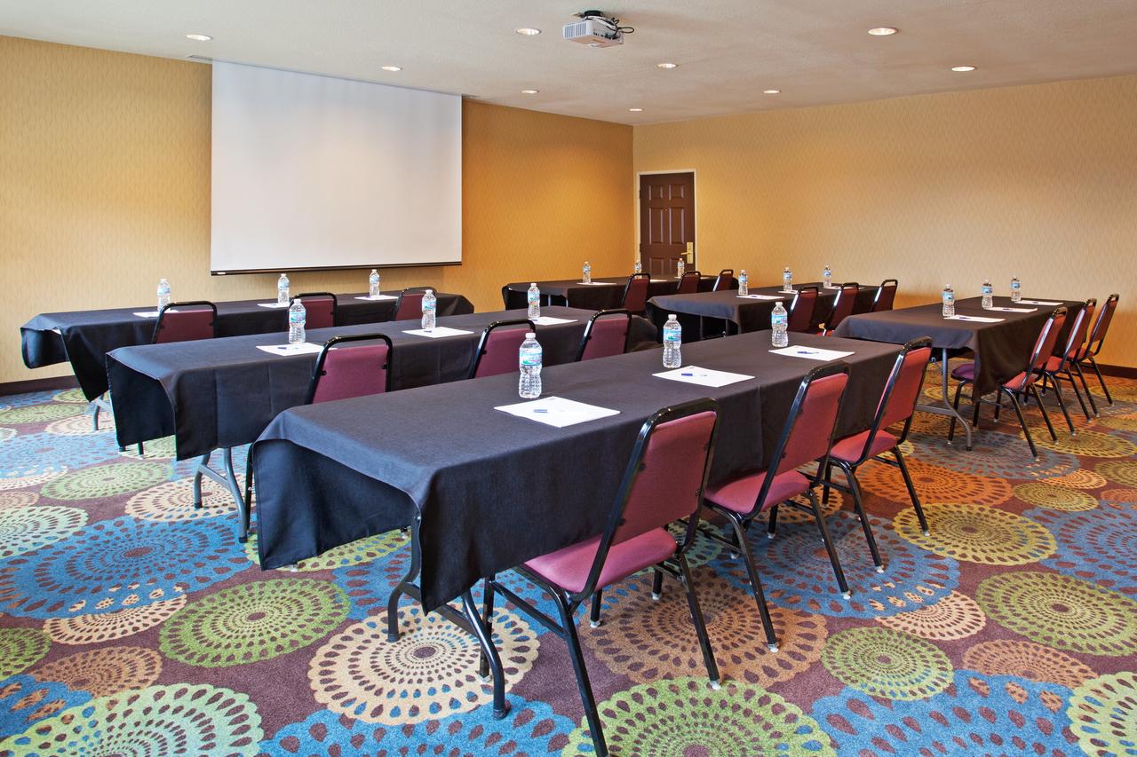 Holiday Inn Express & Suites Columbus East - Reynoldsburg - thumb 10
