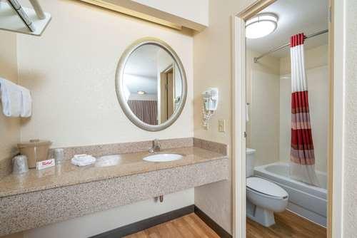 Red Roof Inn Cleveland - Mentor/ Willoughby - thumb 26