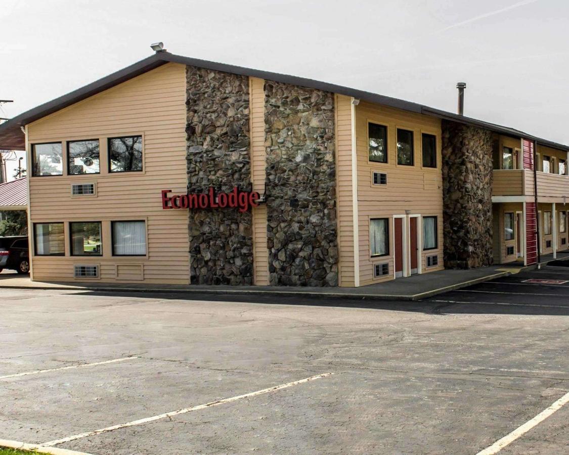 Econo Lodge Wooster - thumb 7