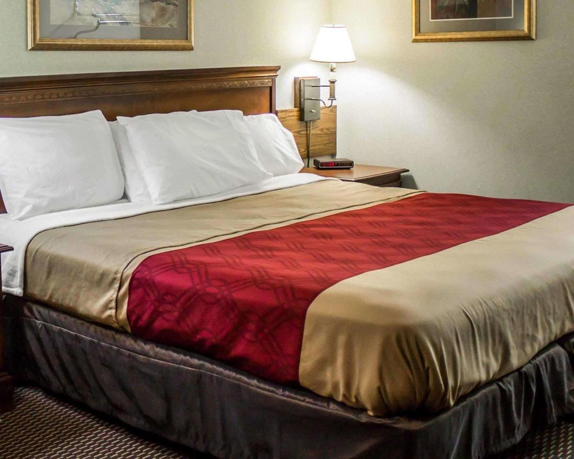Econo Lodge Wooster - thumb 28